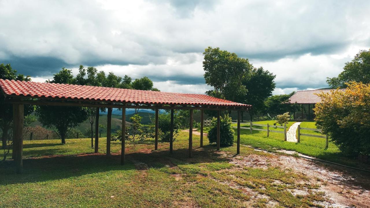 Villa Quinta Do Papagaio Pouso Alto Exterior foto